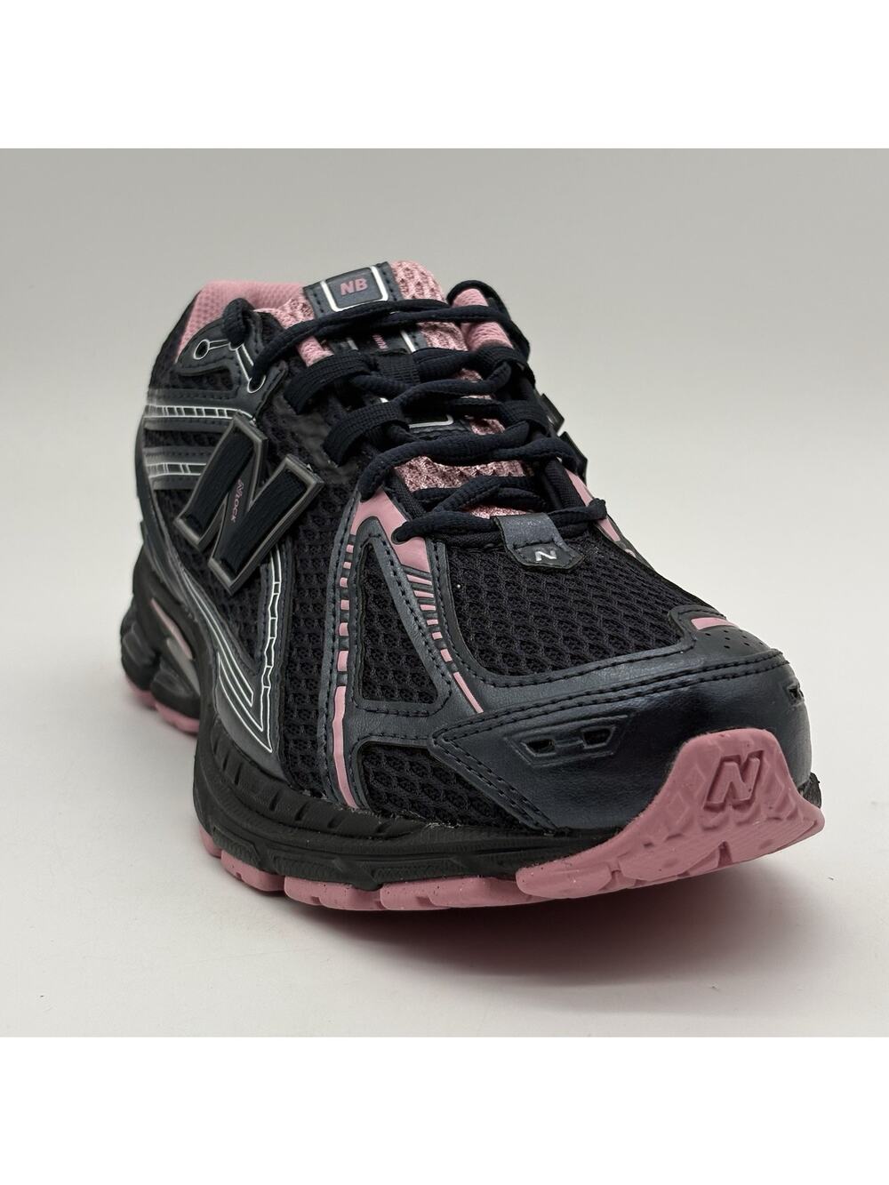 New Balance 1960R Black Pink U1906RCU Mens Size 9 NEW Sneakers